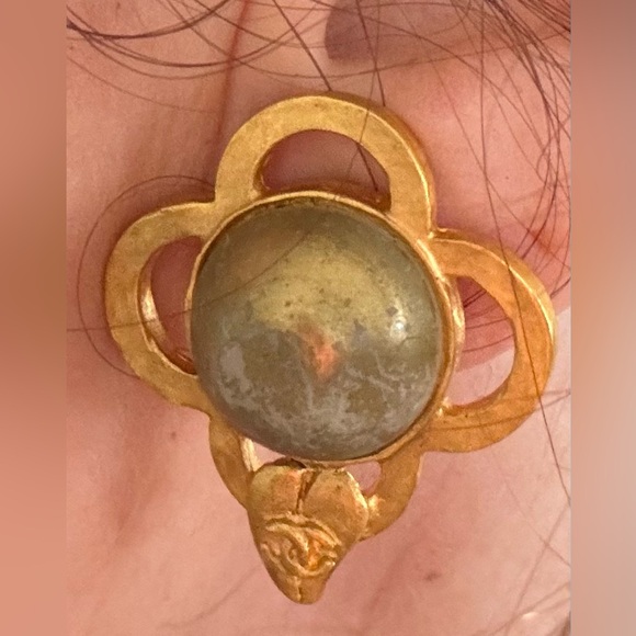 Chanel Rare, Vintage Earrings - Picture 8 of 8